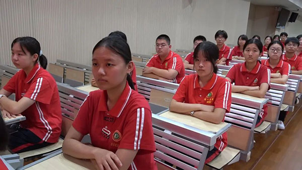 感悟百年大党奋斗征程