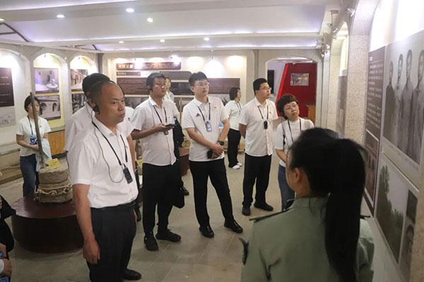 杨家岭革命旧址等红色阵地