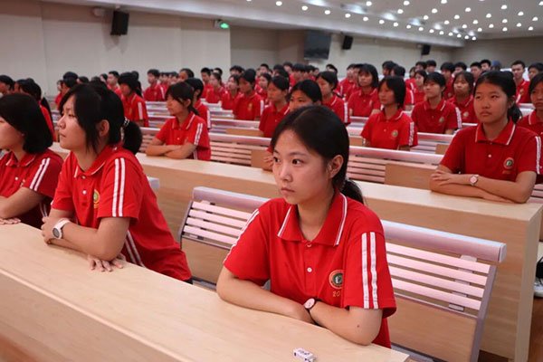 阐述了本次活动的深刻意义